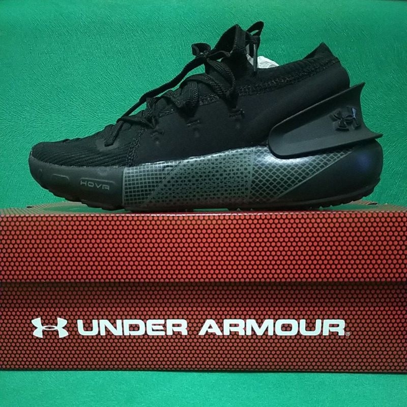 UNDER ARMOUR PHANTOM