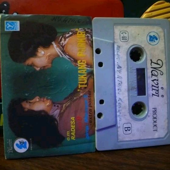 kaset pita O.M Radesa Mansyur vol 9