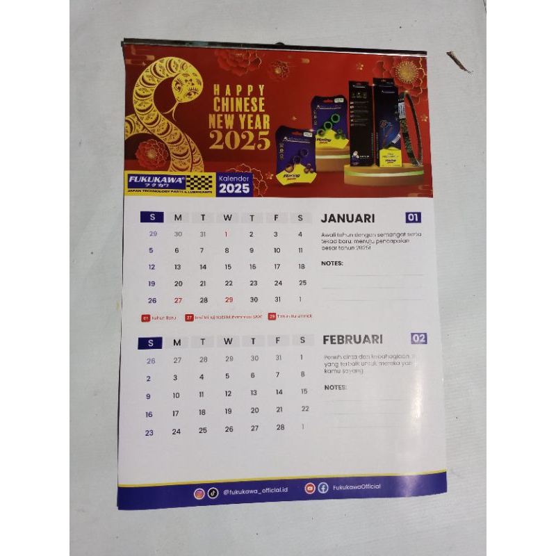 

kalender dinding tahun 2025
