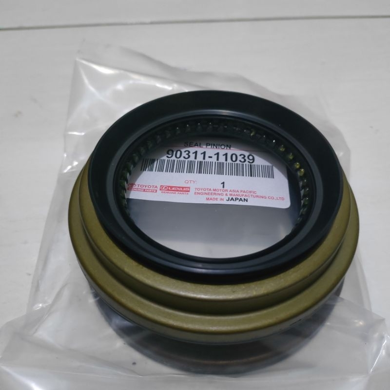 OIL SEAL PINION DIFF SEAL GARDAN TOYOTA DYNA HT125 HT130 HINO DUTRO