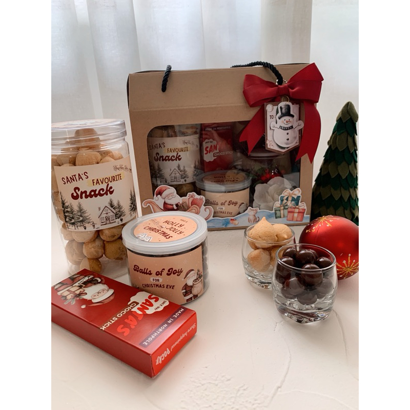 

iKado x Fleurmadecorner - SNOWY - Hampers Natal - Christmas Hampers