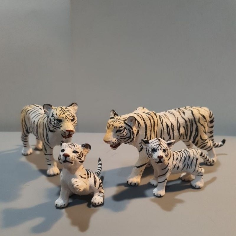 ANIMAL FIGURINE| WHITE TIGER|HARIMAU PUTIH/ MAINAN MINIATUR BINATANG HARIMAU PUTIH[NEW CANNA]