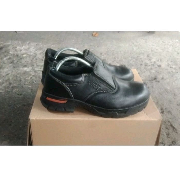 Sepatu Safety Slip on | Kings low Second