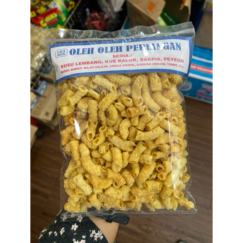 

Makaroni goreng gurih asin