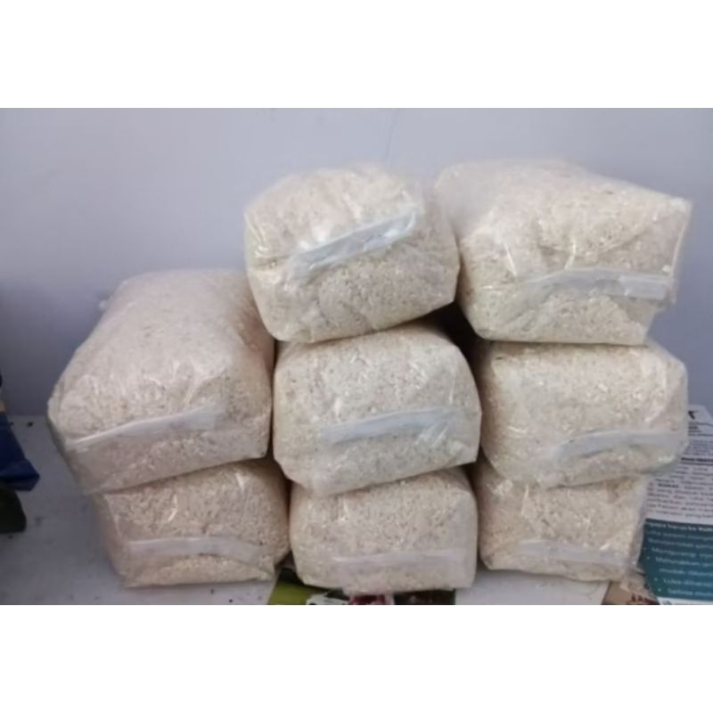 

Beras Premium Pack 1kg