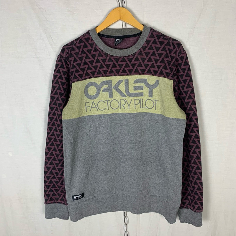 oakley factory pilot sweater crewneck