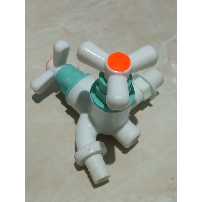 Kran Cabang PVC Plastik / Kran Shower Cabang