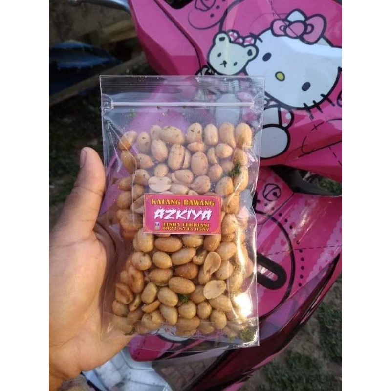 

kacang bawang azkiya ,kacang tojin,pakai bawang goreng asli