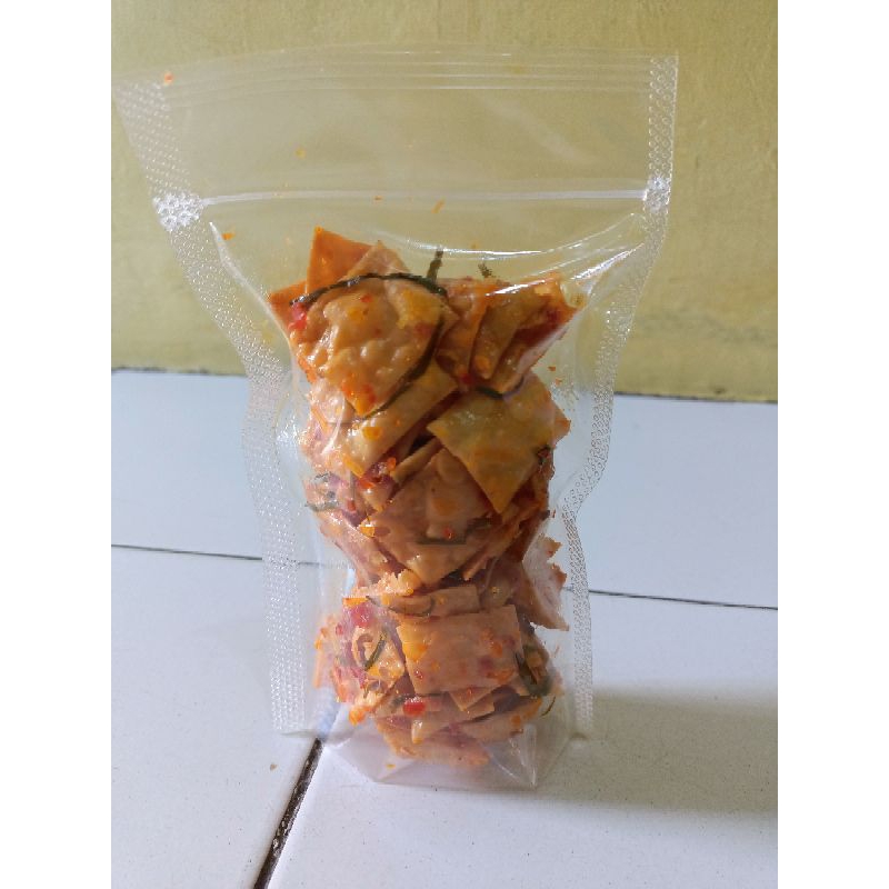 

Pangsit Pedas Daun Jeruk Nipis 98gr