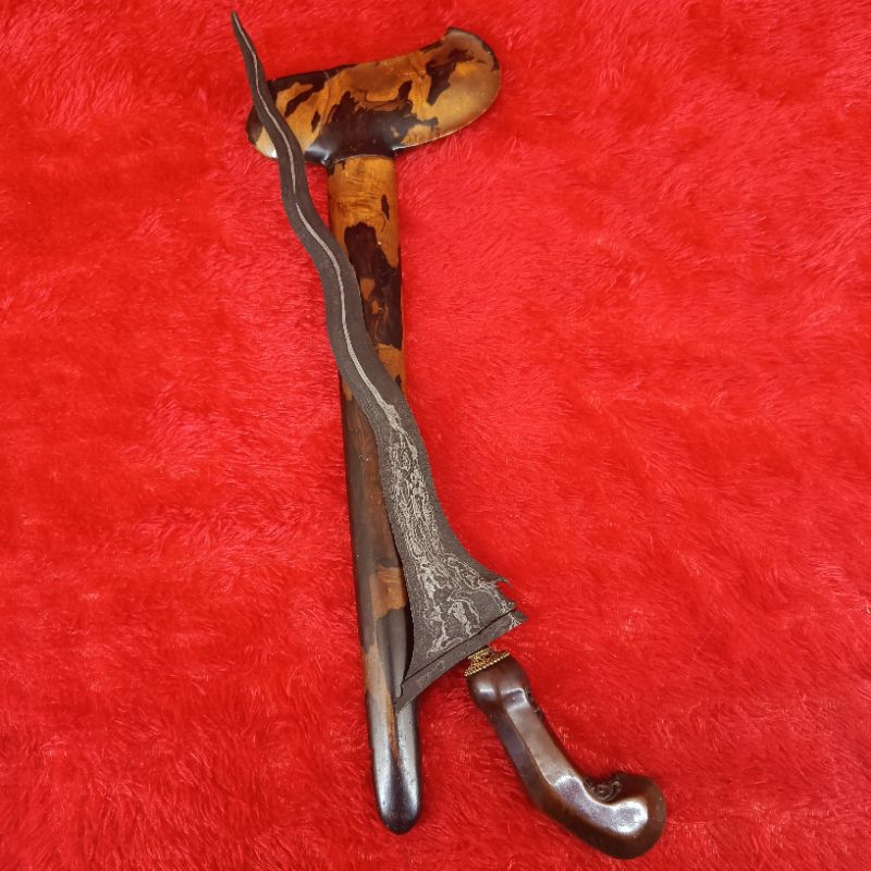 Keris sepuh sempono pamor langka : pancuran emas tangguh sepuh mataram