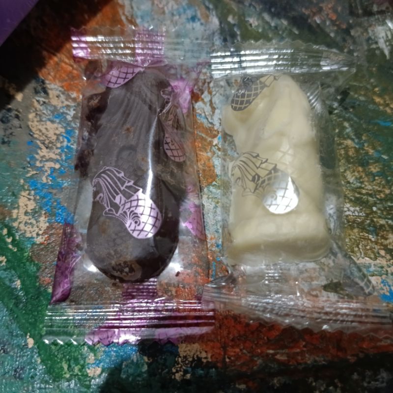 

RB COKLAT MERLION SINGAPORE BOX125GR OSELLA