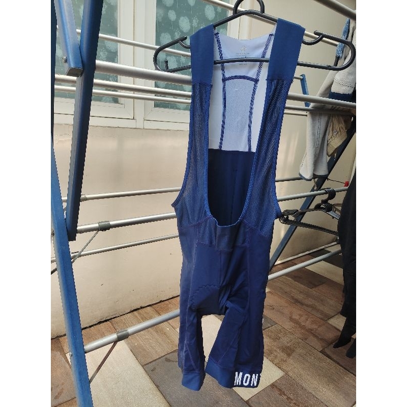 CELANA BIB PRELOVED MONTON