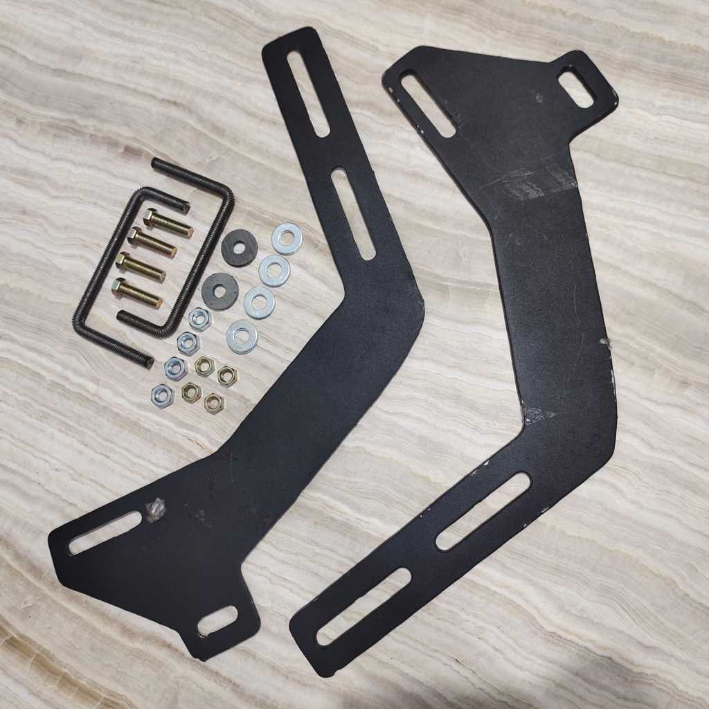 Breket Towing Depan Mobil Avanza 2022