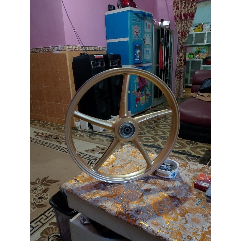 veleg depan RCB second all motor