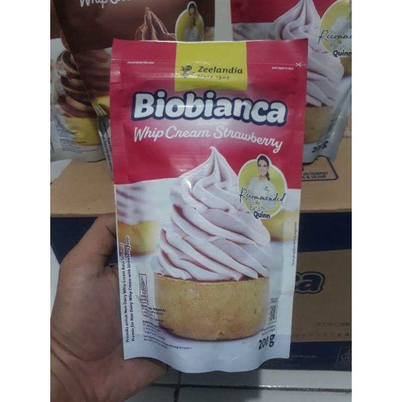

Biobianca Whipe Cream Strawberry 200gr - Kualitas Premium Original Produk Zeelandia