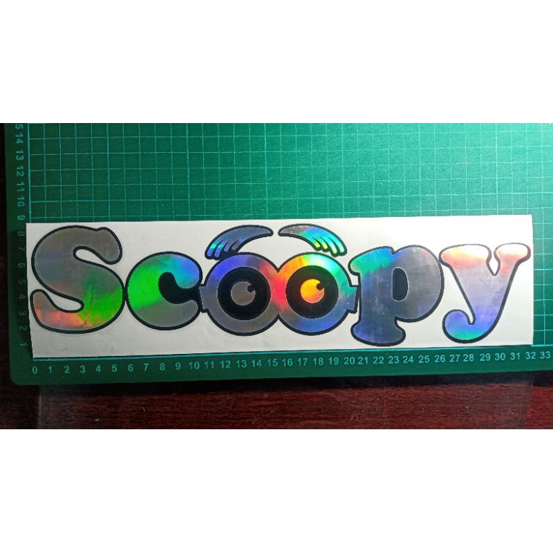 Sticker Cutting Hologram Scoopy custom warna