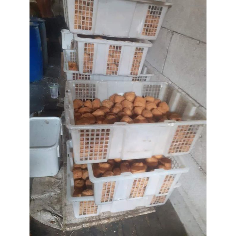 

tahu pong isi 10pcs
