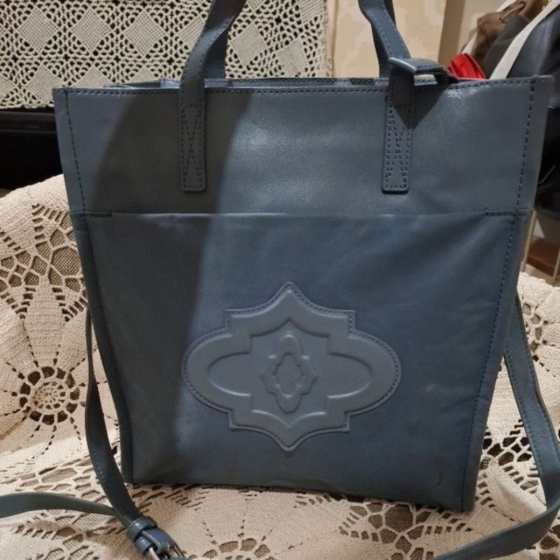 ORYANY ORIGINAL SLING AND TOTE BAG PRELOVED VVGC