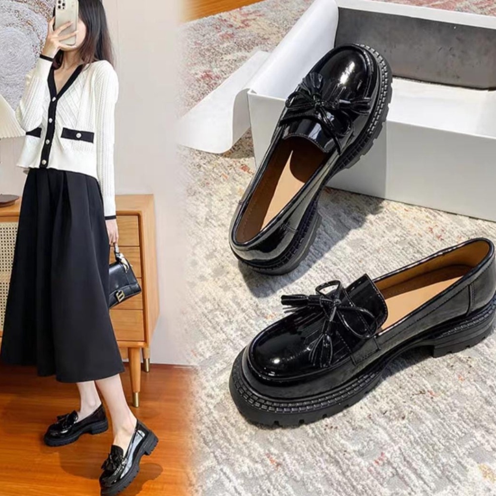 KODE Y69S Sepatu Docmart Wanita  Sepatu Loafers Kerja Formal Hitam CMI 88