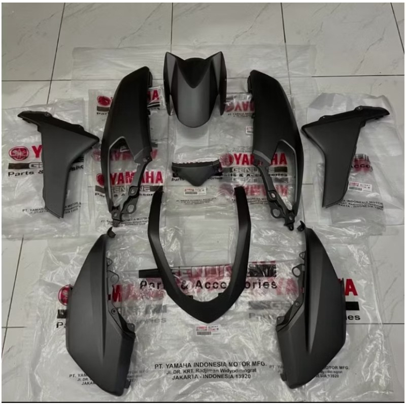 FULL BODY HALUS YAMAHA NMAX OLD HITAM DOFF ORIGINAL