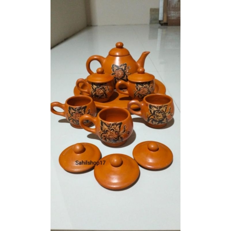 Poci Tanah Liat Teko Tanah Liat Khas Tegal Cangkir 5 Set Kembang