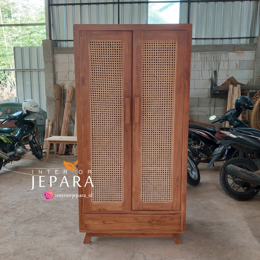 INTERIOR JEPARA Lemari Pakaian Anak Kayu Jati Kombi Rotan Model Retro