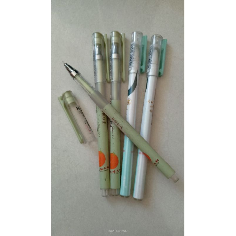 

PULPEN GEL HITAM FANCY G-3567/G-3568