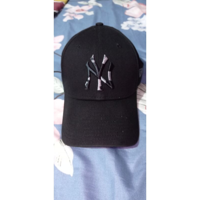 Topi NY original