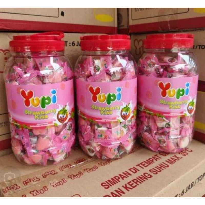 

yupi toples