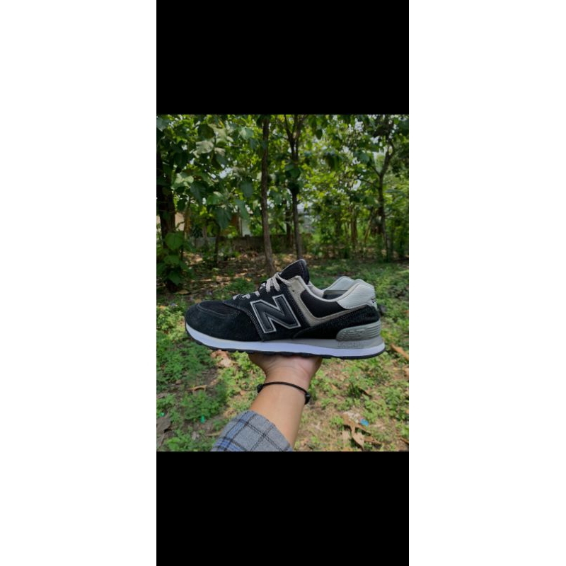 nb 574 classic black