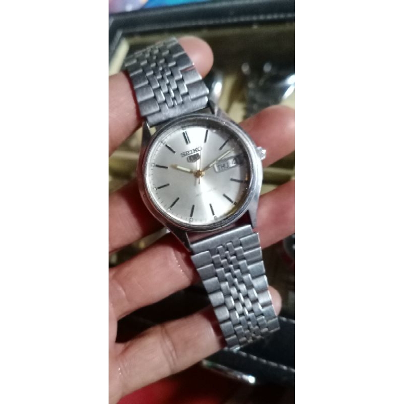 jam tangan SEIKO 5 automatis second