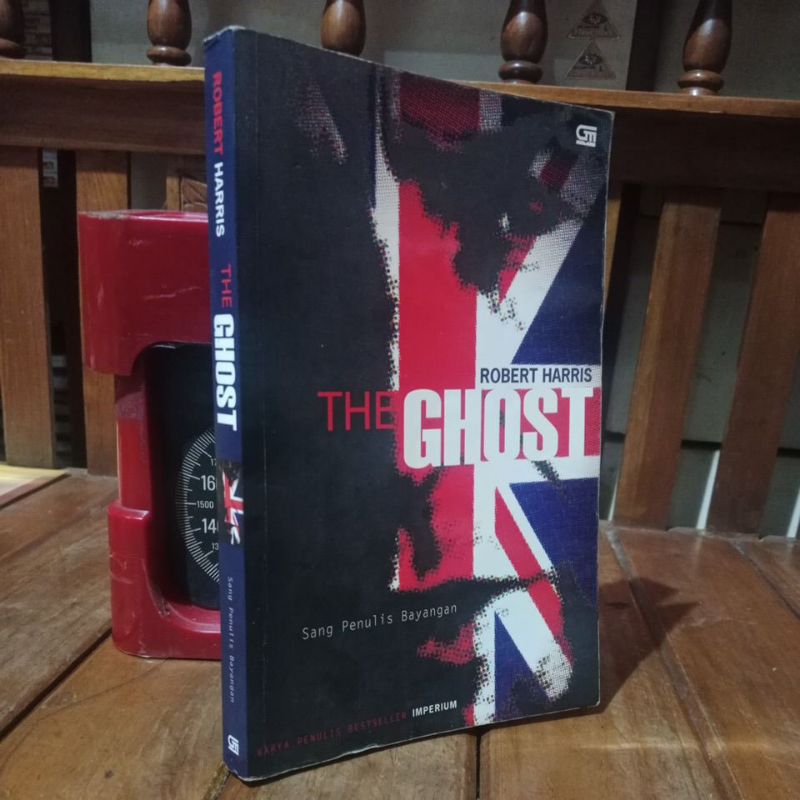 THE GHOST - ROBERT HARRIS
