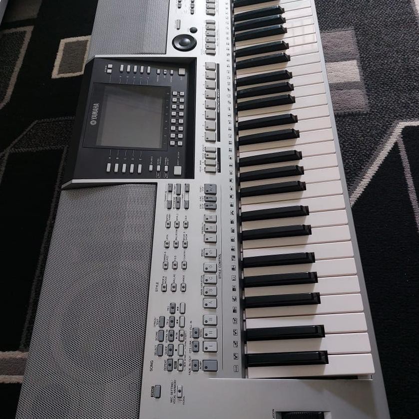 YAMAHA PSR S 910 Keyboard Second Keyboard Organ Tunggal