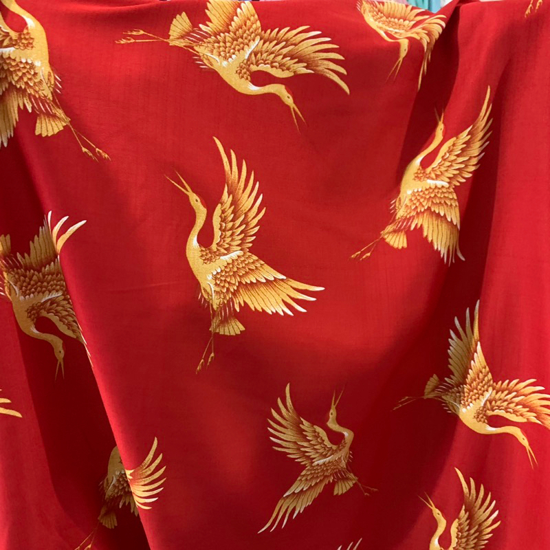 kain satin motif - kain silk satin - kain satin silk tekstur linen - kain satin slub - MERAH MAROON