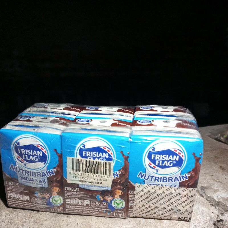 Susu Kotak Kecil Frisian Flag