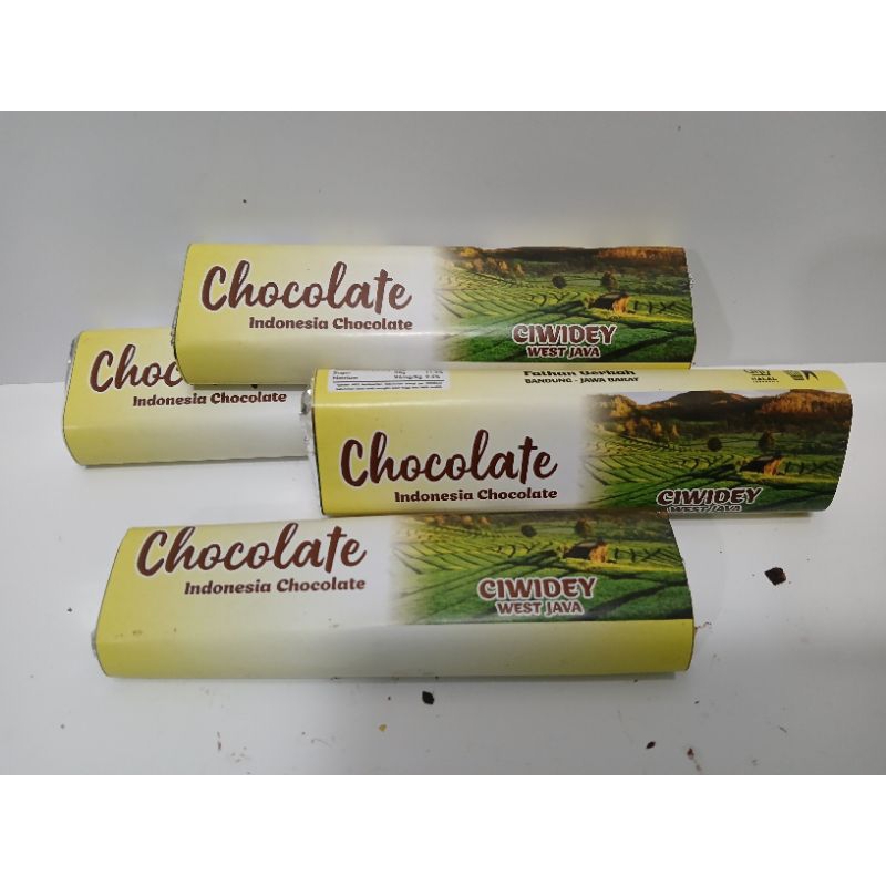 

COKELAT KACANG MEDE SERIES CIWIDEY 40gram