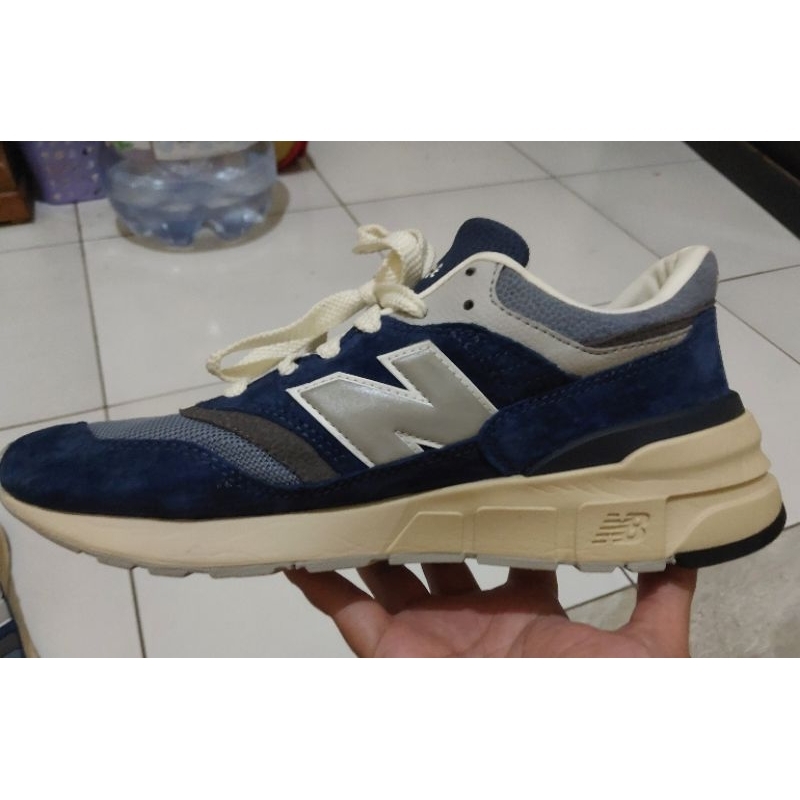 New Balance 997R