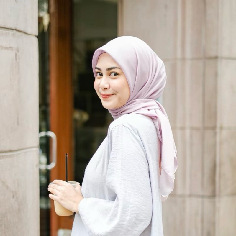 [PRELOVED] Parisnya Dydy HIJABIC x DIANTY ANNISA - Original by Hijabic