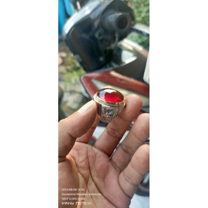 NATURAL BATU RED GARNET BLACK MAMBA SUPER GIWANG