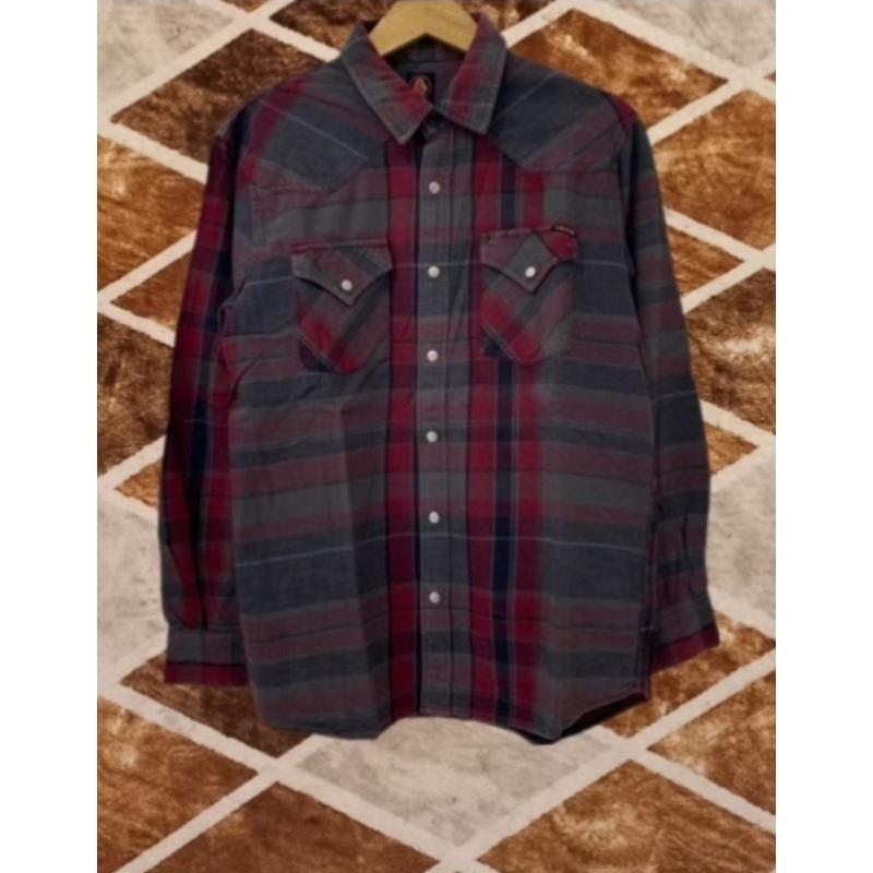 kemeja flanel volcom