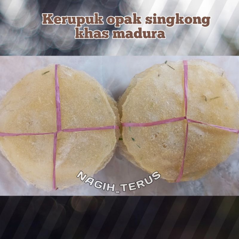 

Kerupuk opak singkong khas madura rasanya enak dan gurih satu ikat isi (50 KEPING)