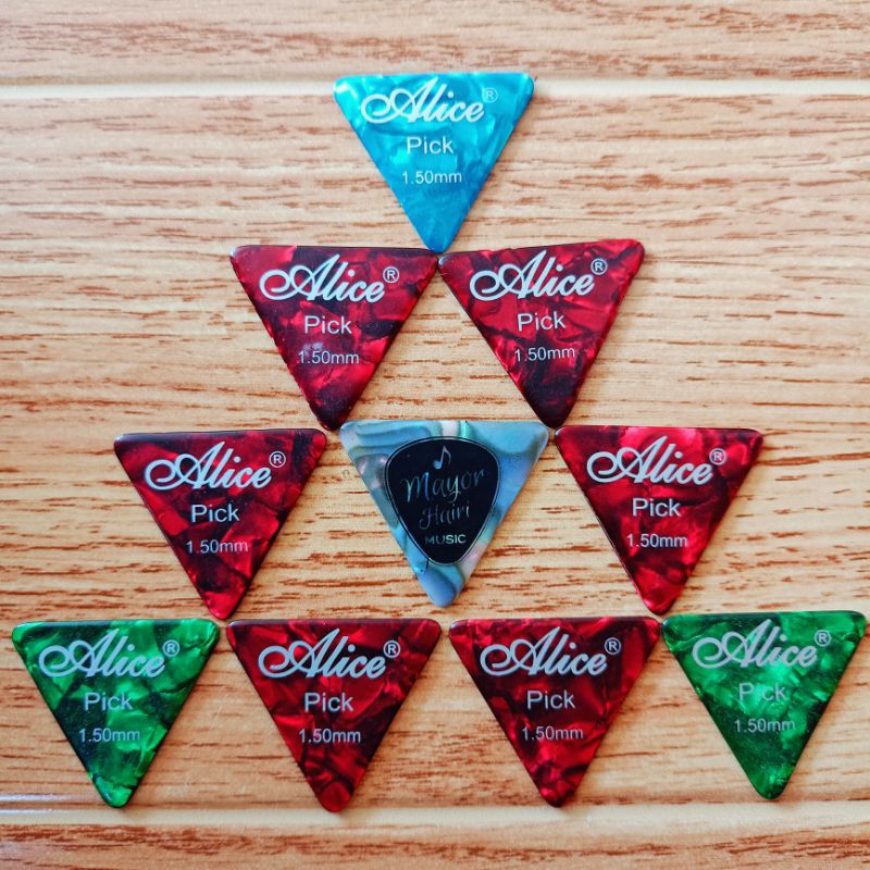 Pick tebal alice Triangle 1,5mm / Holder  untuk Bass/Gitar