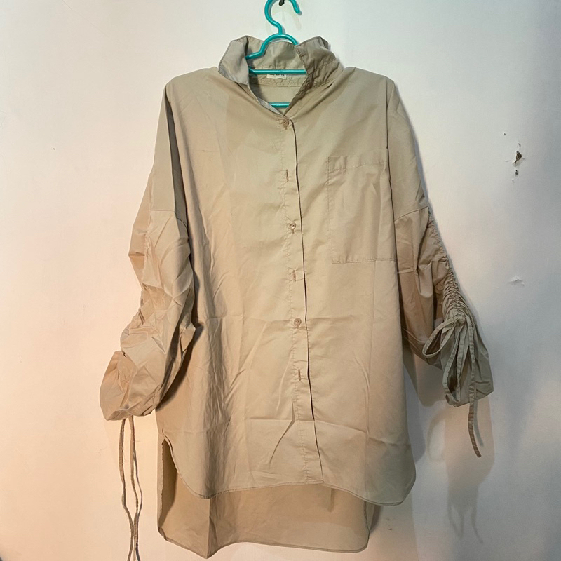 Preloved Kemeja Oversize by Saykarra