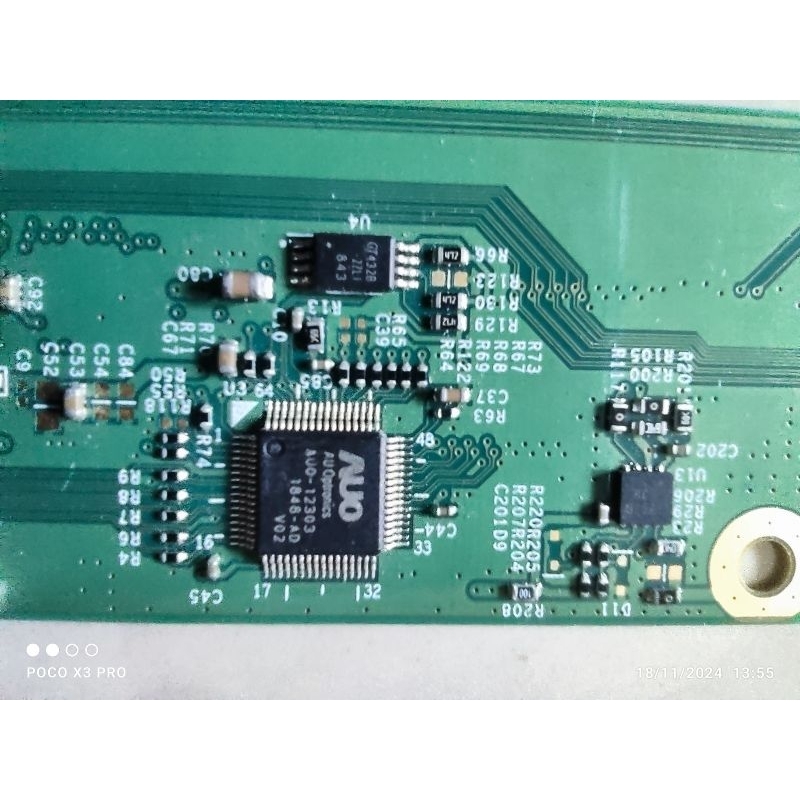 IC AUO- 12303 ic micro controller