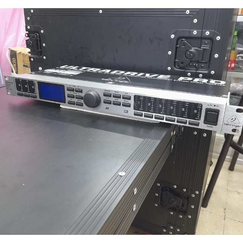Management Behringer DCX2496 Ultradrive Pro DCX 2496 DLMS 3 Inputs