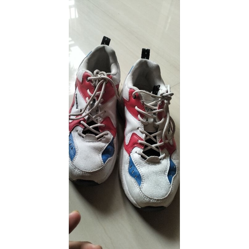 sepatu 361 original second uk.42