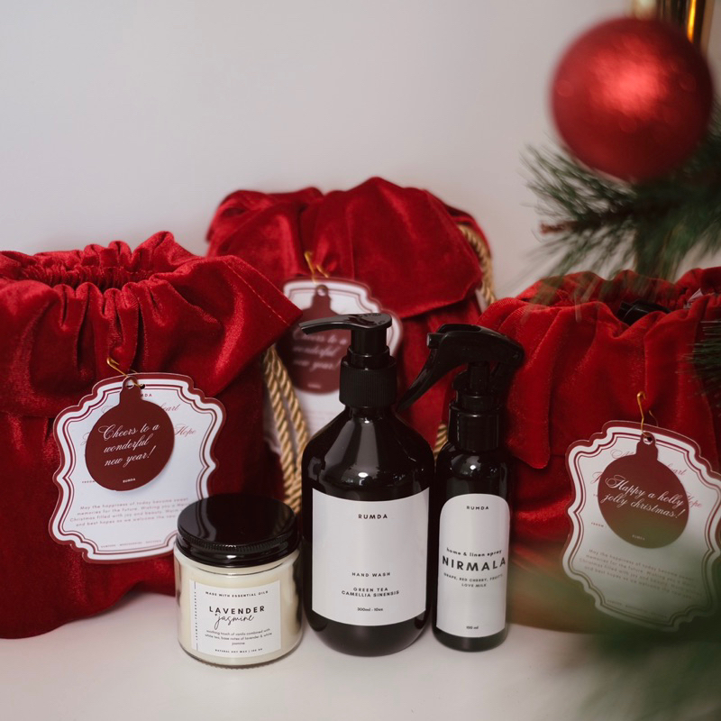 

LUMINOUS | MERRIMENT | HAMPERS NATAL | TAS SERUT | NATAL | WEDDING | DIFFUSER LINEN SPRAY