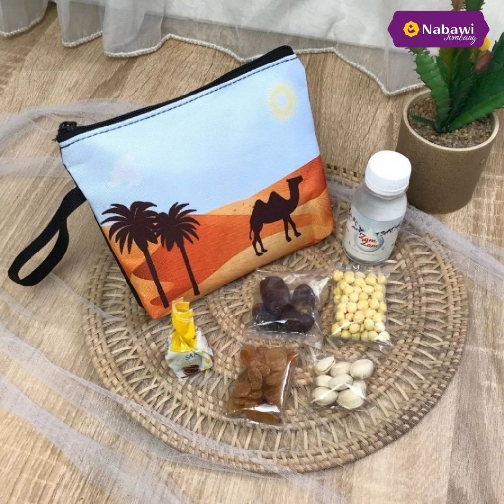 

Paket Hampers Pouch Oleh Oleh Haji Umroh Souvenir Makanan Khas Arab Nabawi Jombang