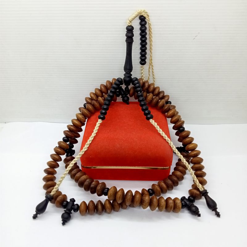 tasbih tijani kayu kelor emas kombinasi kelor hitam A207