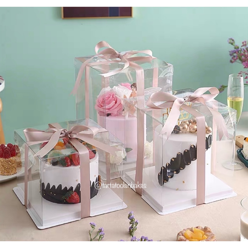 

Kotak Mika Kue Cake Segi Bening Transparan 25.5x25.5x27CM